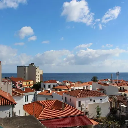 Casa Dos Caseiros * Santa Cruz (Madeira)